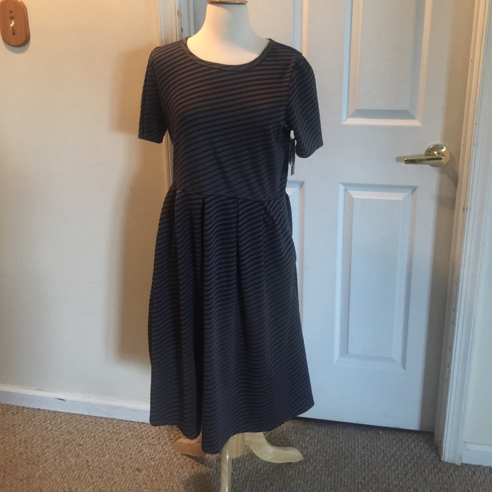 Lularoe striped Amelia size XL new with tag